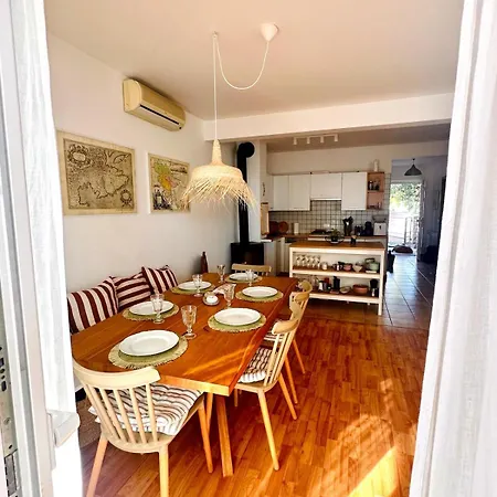 Charming Family House Apartamento